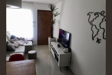 Casa à venda com 84m², 2 quartos e 1 vaga