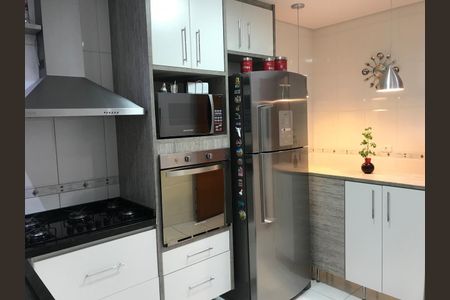Casa à venda com 84m², 2 quartos e 1 vaga