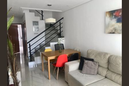 Casa à venda com 84m², 2 quartos e 1 vaga