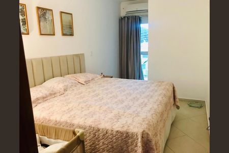 Casa à venda com 84m², 2 quartos e 1 vaga