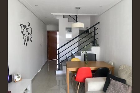 Casa à venda com 84m², 2 quartos e 1 vaga