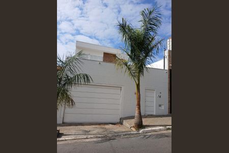 Casa à venda com 398m², 3 quartos e 5 vagasFACHADA