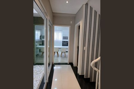 Casa à venda com 398m², 3 quartos e 5 vagasCORREDOR