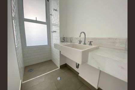 Apartamento à venda com 83m², 1 quarto e 1 vaga