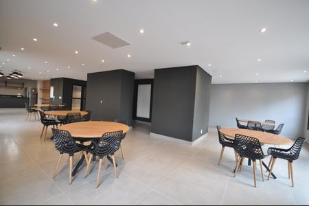 Apartamento para alugar com 27m², 1 quarto e sem vagaÁrea comum - Salão de festas