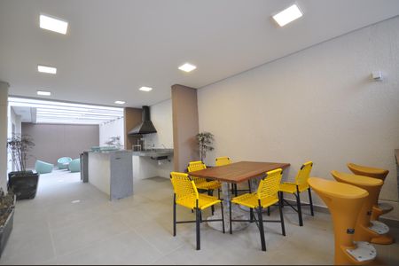 Apartamento para alugar com 27m², 1 quarto e sem vagaÁrea comum - Churrasqueira
