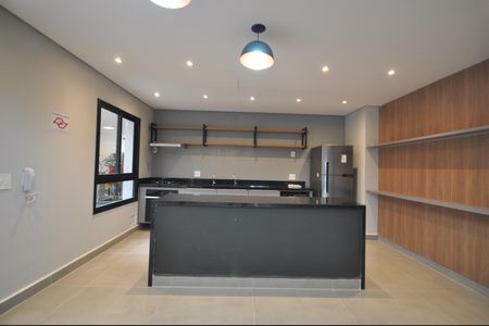 Apartamento para alugar com 27m², 1 quarto e sem vagaÁrea comum - Salão de festas