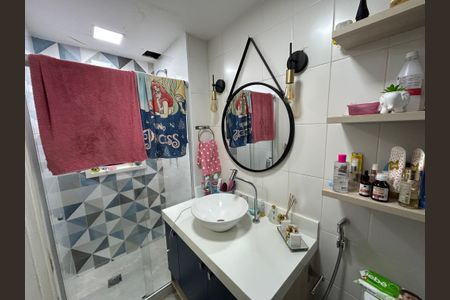 Apartamento à venda com 80m², 2 quartos e 2 vagasBanheiro da Suíte 2