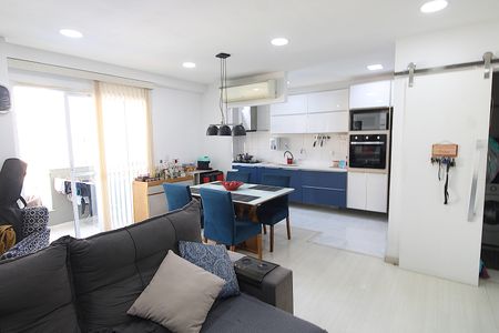 Apartamento à venda com 80m², 2 quartos e 2 vagasSala