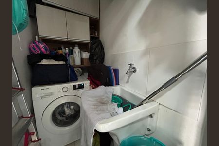 Apartamento à venda com 80m², 2 quartos e 2 vagasÁrea de Serviço