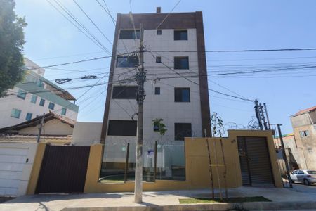 Apartamento à venda com 160m², 3 quartos e 2 vagas Apartamento à venda com 160m², 3 quartos e 2 vagasFachada