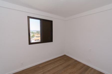 Apartamento à venda com 160m², 3 quartos e 2 vagas Apartamento à venda com 160m², 3 quartos e 2 vagasQuarto 1