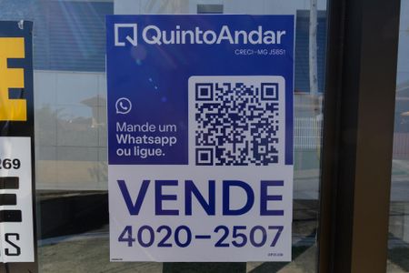 Apartamento à venda com 160m², 3 quartos e 2 vagas Apartamento à venda com 160m², 3 quartos e 2 vagasPlaquinha