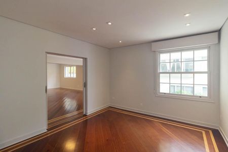 Apartamento para alugar com 230m², 3 quartos e 2 vagasQuarto 3 - Suíte