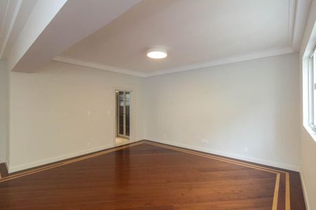 Apartamento para alugar com 230m², 3 quartos e 2 vagasSala