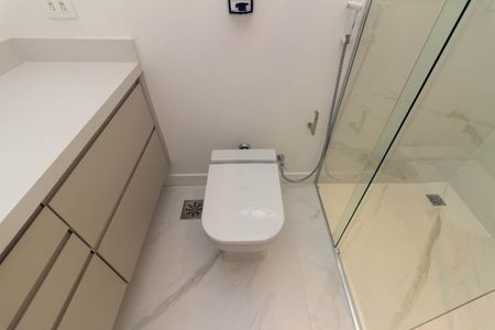 Apartamento para alugar com 230m², 3 quartos e 2 vagasBanheiro 2 - Suíte