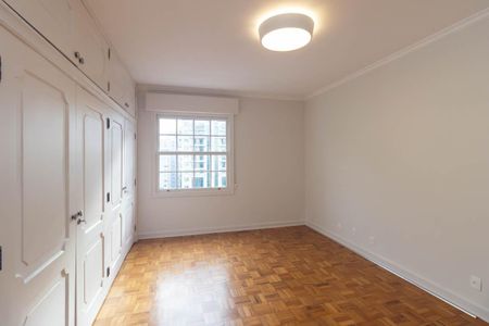 Apartamento para alugar com 230m², 3 quartos e 2 vagasQuarto 2 - Suíte