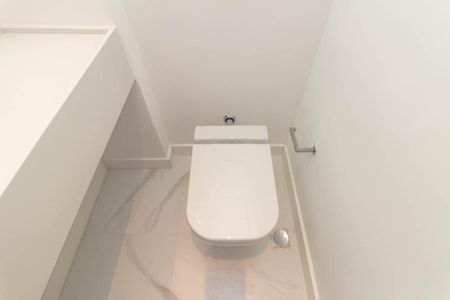 Apartamento para alugar com 230m², 3 quartos e 2 vagasLavabo