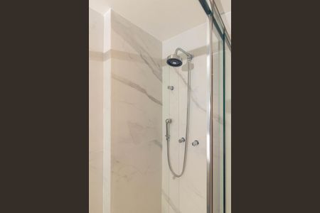 Apartamento para alugar com 230m², 3 quartos e 2 vagasBanheiro 3 - Suíte