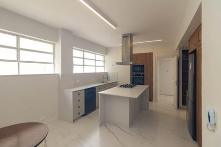 Apartamento para alugar com 230m², 3 quartos e 2 vagasCozinha