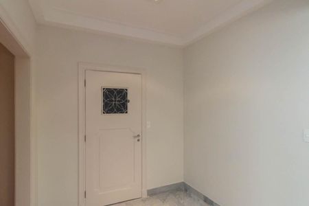 Apartamento para alugar com 230m², 3 quartos e 2 vagasHall Social