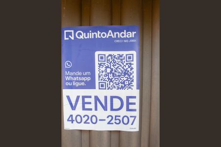 Casa à venda com 140m², 3 quartos e 2 vagas Casa à venda com 140m², 3 quartos e 2 vagasPlaquinha Instalada