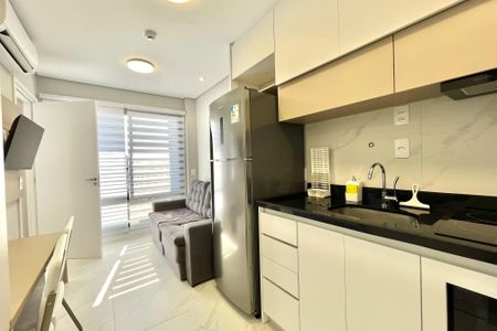 Apartamento para alugar com 28m², 1 quarto e sem vaga Apartamento para alugar com 28m², 1 quarto e sem vagaSala