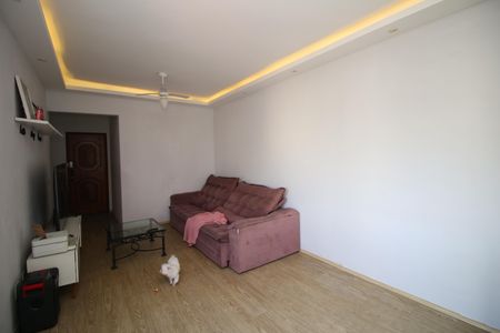 Apartamento para alugar com 78m², 2 quartos e 1 vagaSala