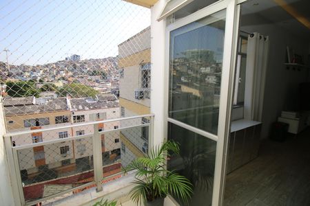 Apartamento para alugar com 78m², 2 quartos e 1 vagaVaranda 