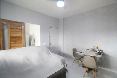 Apartamento à venda com 82m², 2 quartos e 1 vagaSala