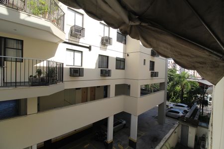 Apartamento à venda com 82m², 2 quartos e 1 vagaSala - Vista