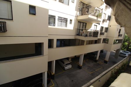 Apartamento à venda com 82m², 2 quartos e 1 vagaQuarto 2 - Vista