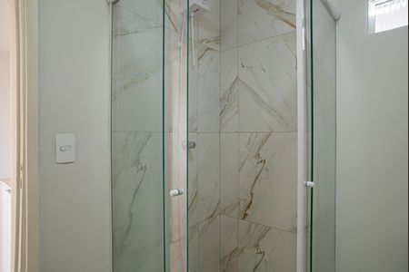 Apartamento para alugar com 48m², 2 quartos e sem vaga Apartamento para alugar com 48m², 2 quartos e sem vagaBanheiro