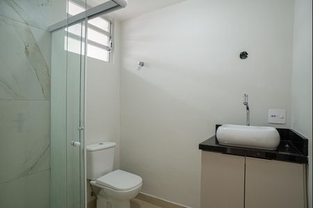 Apartamento para alugar com 48m², 2 quartos e sem vaga Apartamento para alugar com 48m², 2 quartos e sem vagaBanheiro