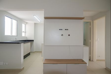 Apartamento para alugar com 48m², 2 quartos e sem vaga Apartamento para alugar com 48m², 2 quartos e sem vagaSala