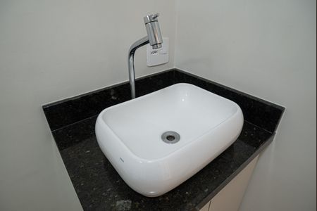 Apartamento para alugar com 48m², 2 quartos e sem vaga Apartamento para alugar com 48m², 2 quartos e sem vagaBanheiro