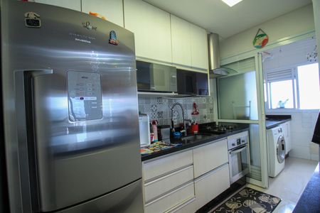 Apartamento à venda com 69m², 2 quartos e 2 vagas Apartamento à venda com 69m², 2 quartos e 2 vagasCozinha