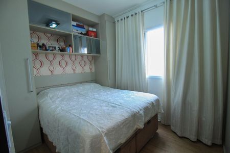 Apartamento à venda com 69m², 2 quartos e 2 vagas Apartamento à venda com 69m², 2 quartos e 2 vagasSuíte