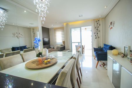 Apartamento à venda com 69m², 2 quartos e 2 vagas Apartamento à venda com 69m², 2 quartos e 2 vagasSala de Jantar