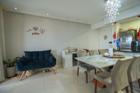 Apartamento à venda com 69m², 2 quartos e 2 vagas Apartamento à venda com 69m², 2 quartos e 2 vagasSala