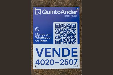 Casa à venda com 343m², 4 quartos e 3 vagasplaca instalada em 01/08/2025 com o código DUXZ-476