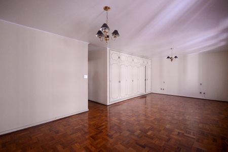 Apartamento à venda com 337m², 4 quartos e 2 vagasSuite