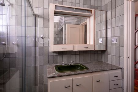 Apartamento à venda com 337m², 4 quartos e 2 vagasBanheiro Social