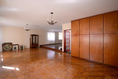 Apartamento à venda com 337m², 4 quartos e 2 vagasSala