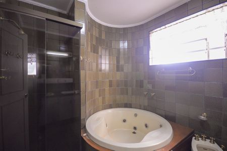 Apartamento à venda com 337m², 4 quartos e 2 vagasBanheiro Suite