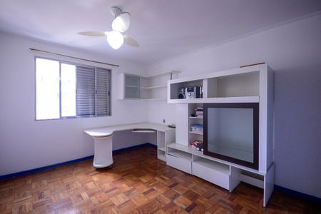 Apartamento à venda com 337m², 4 quartos e 2 vagasQuarto 3