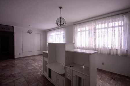 Apartamento à venda com 337m², 4 quartos e 2 vagasSala de TV