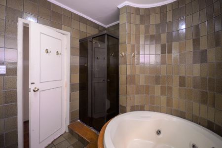 Apartamento à venda com 337m², 4 quartos e 2 vagasBanheiro Suite