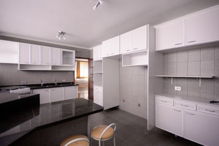 Apartamento à venda com 337m², 4 quartos e 2 vagasCozinha