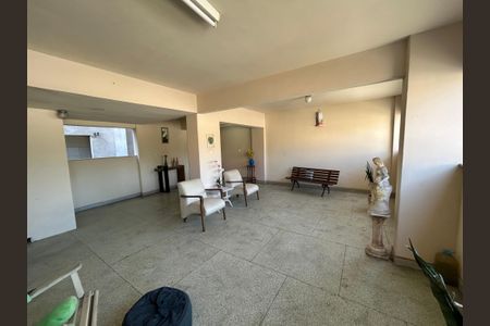 Apartamento à venda com 68m², 2 quartos e 1 vagaÁrea comum